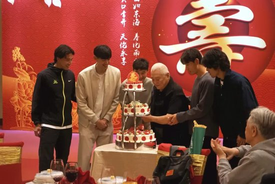 PINNACLE提供全方位全天候产品资讯服务图片展示