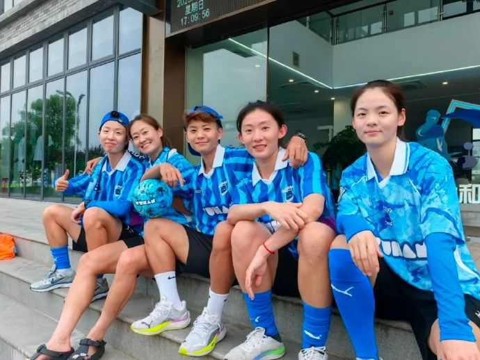了解PINNACLE提供全方位全天候产品资讯服务